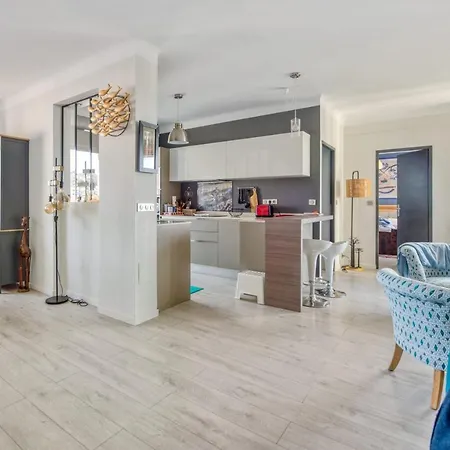 Ayres - Welkeys Apartment *